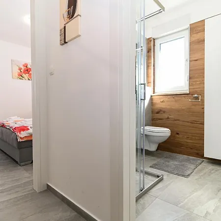 Luxury With Swimming Pool Ana Apartament