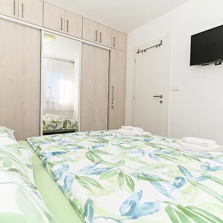 Luxury With Swimming Pool Ana Apartament Trogir