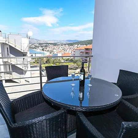 Luxury With Swimming Pool Ana * Trogir