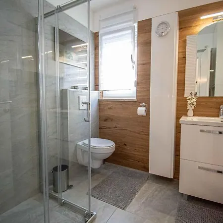 Luxury With Swimming Pool Ana Apartament *