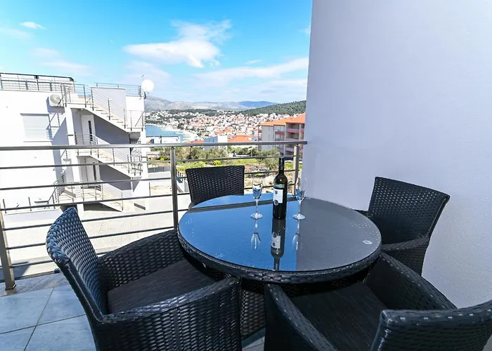 Luxury With Swimming Pool Ana * Trogir