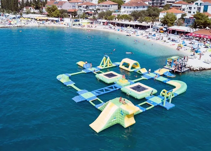 Luxury With Swimming Pool Ana Apartment