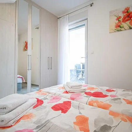 شقة Luxury With Swimming Pool Ana تروغير